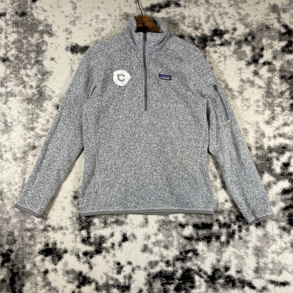 Patagonia Better Sweater Womens Size Medium White Gray 1/2 Zip Outdoors Comfort